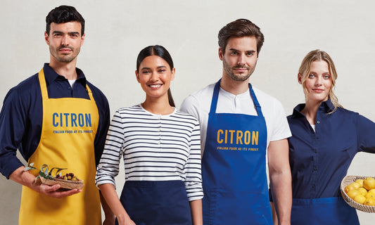 Comment un uniforme personnalisé améliore l’image de votre restaurant