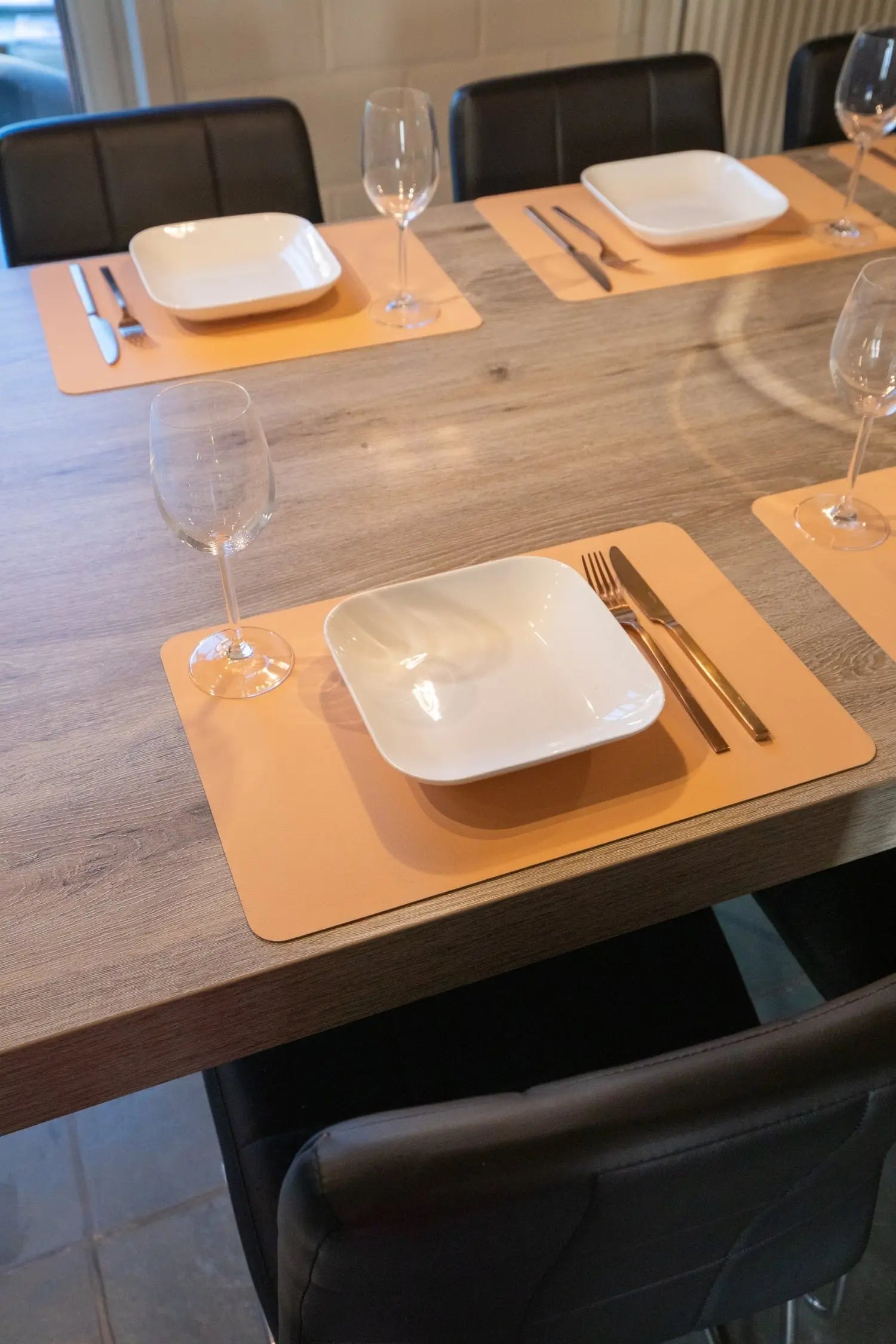 Set de Table Antidérapant 30x45 cm - Design Moderne & Facile à Nettoyer