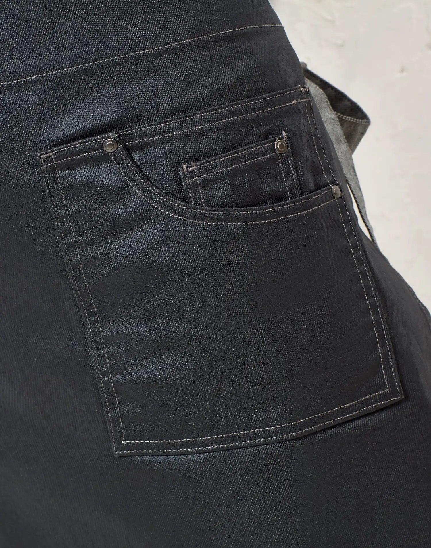 Tablier de cuisine mi-long en Denim