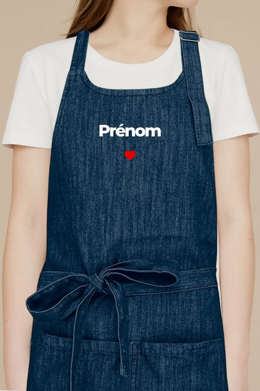 Tablier de cuisine personnalisé “Prénom coeur” brodé - Bleu Denim
